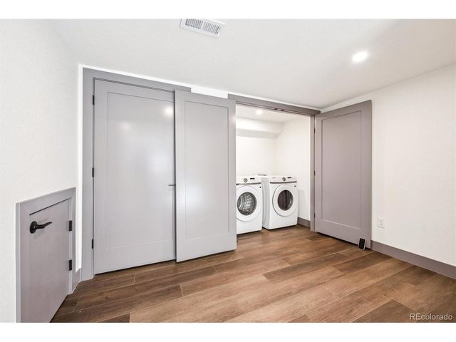 3325 Poplar St 3325, Denver, CO 80207
