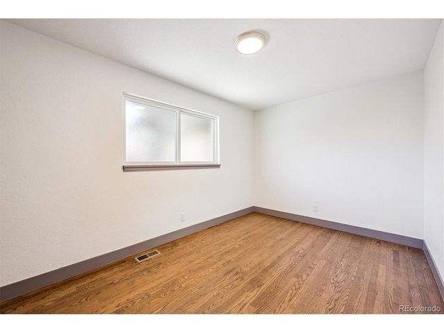3325 Poplar St 3325, Denver, CO 80207