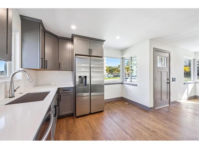 3325 Poplar St 3325, Denver, CO 80207