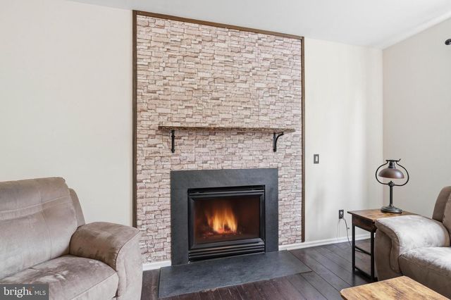 3 TOMASELLO DR, Millville, NJ 08332