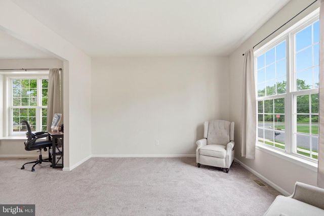 3 TOMASELLO DR, Millville, NJ 08332