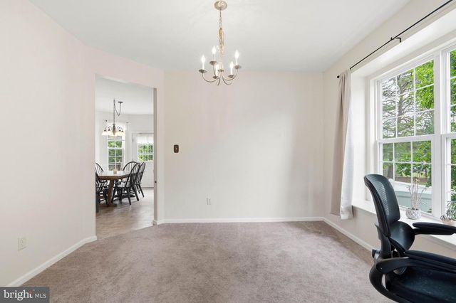 3 TOMASELLO DR, Millville, NJ 08332