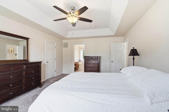 3 TOMASELLO DR, Millville, NJ 08332