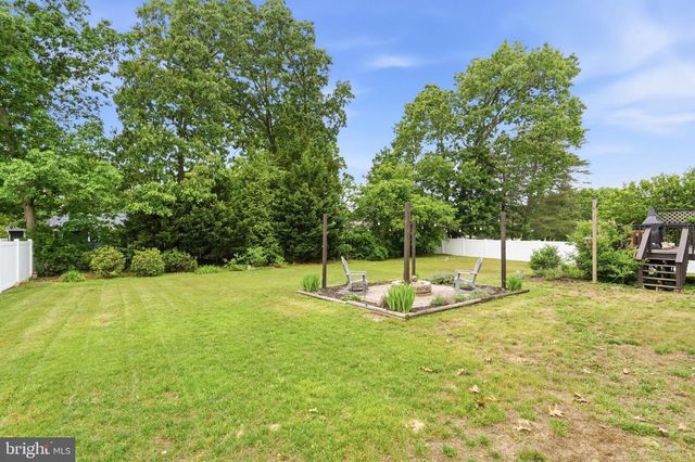 3 TOMASELLO DR, Millville, NJ 08332