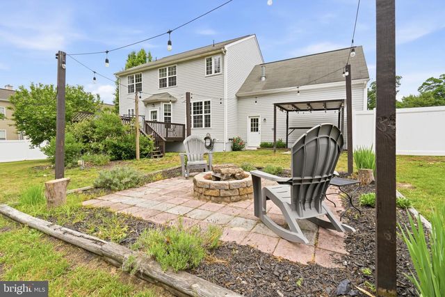 3 TOMASELLO DR, Millville, NJ 08332