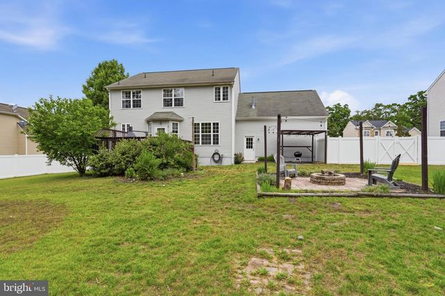 3 TOMASELLO DR, Millville, NJ 08332
