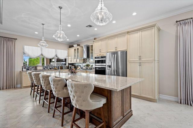 208 Lucia Court, Jupiter, FL 33478