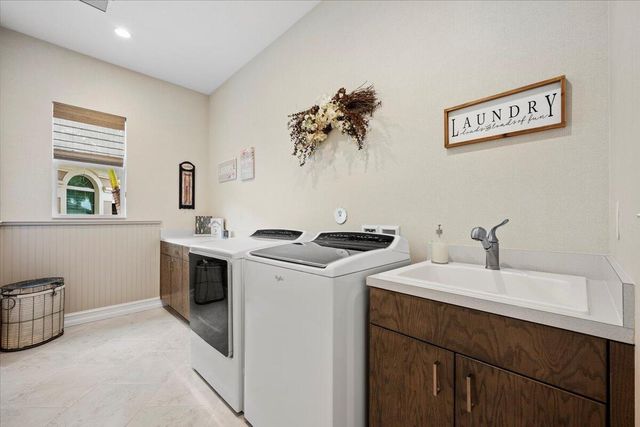 208 Lucia Court, Jupiter, FL 33478