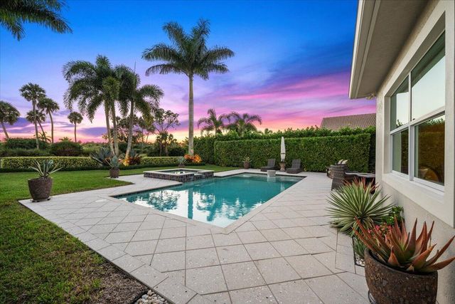 208 Lucia Court, Jupiter, FL 33478