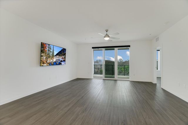 4801 Springdale RD 1207, Austin, TX 78723