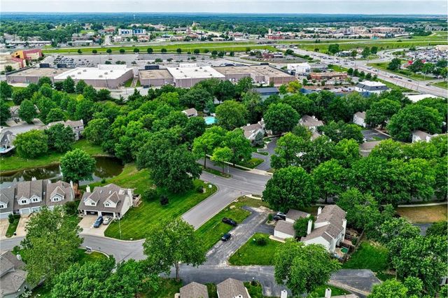 6210 NW 82nd Terrace, Kansas City, MO 64151