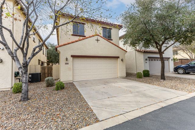 5374 W CHISUM Trail, Phoenix, AZ 85083