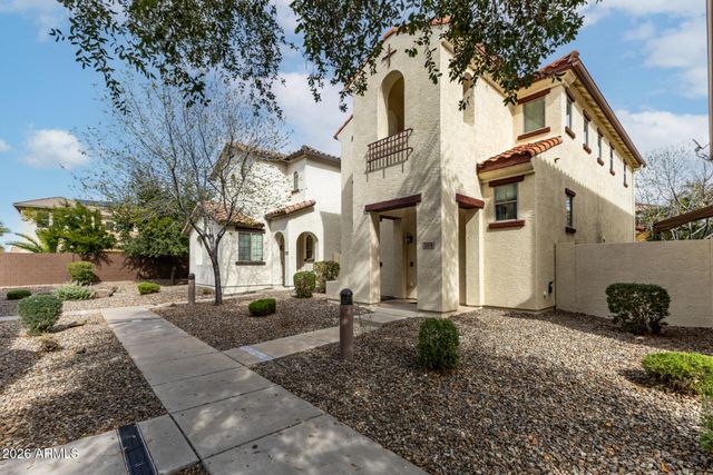 5374 W CHISUM Trail, Phoenix, AZ 85083