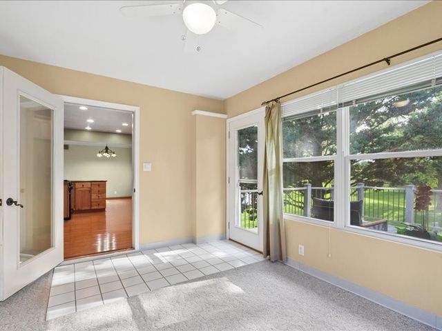 920 Westwood Drive NW, Cedar Rapids, IA 52405