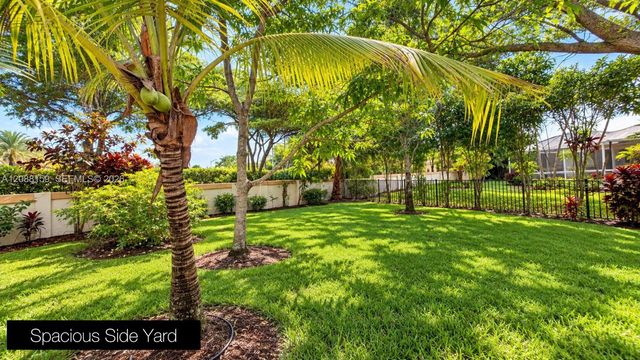 7104 Brunswick Circle, Boynton Beach, FL 33472