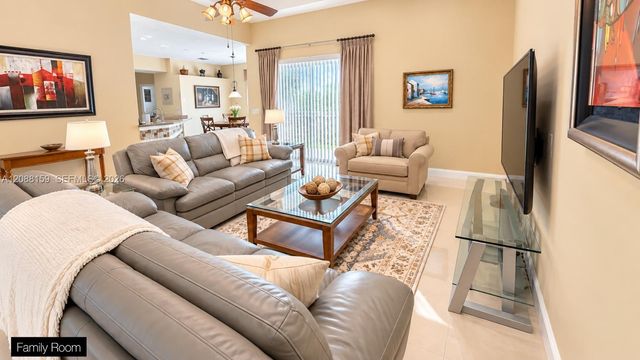 7104 Brunswick Circle, Boynton Beach, FL 33472