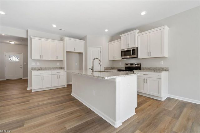203 Halifax CT, Shawboro, NC 27973