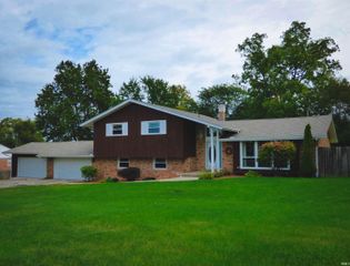 5434 Miami Street, South Bend, IN 46614