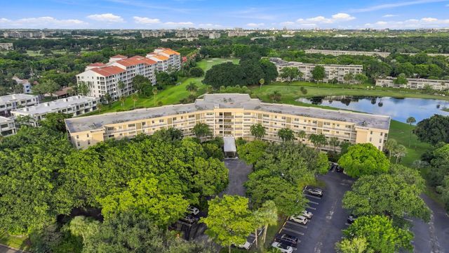 800 Cypress Grove Drive 504, Pompano Beach, FL 33069