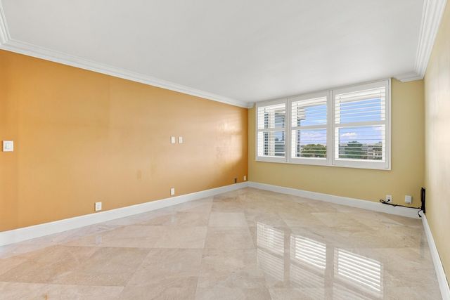 800 Cypress Grove Drive 504, Pompano Beach, FL 33069