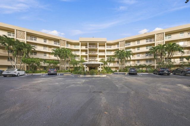 800 Cypress Grove Drive 504, Pompano Beach, FL 33069