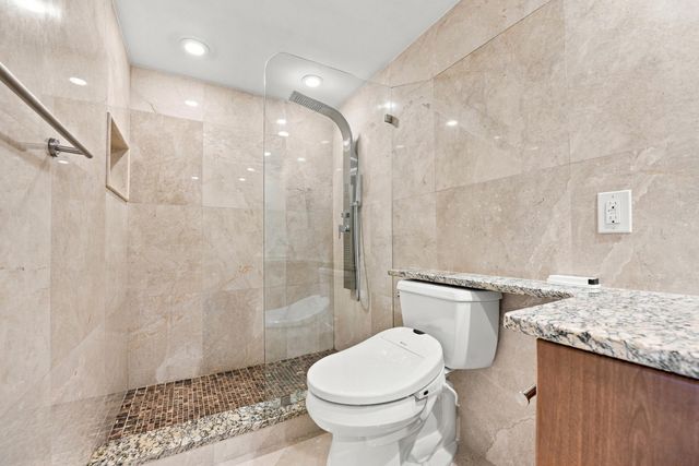 800 Cypress Grove Drive 504, Pompano Beach, FL 33069