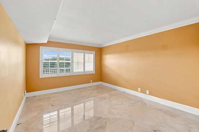 800 Cypress Grove Drive 504, Pompano Beach, FL 33069
