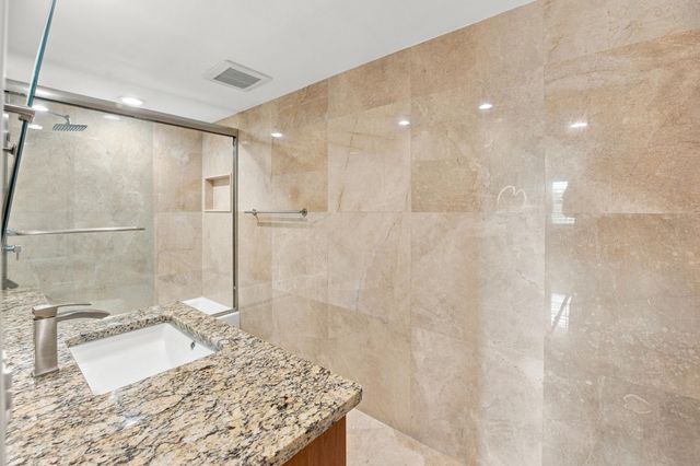 800 Cypress Grove Drive 504, Pompano Beach, FL 33069