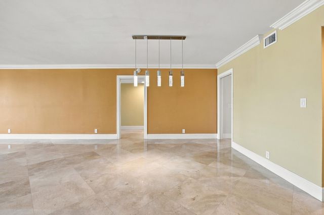 800 Cypress Grove Drive 504, Pompano Beach, FL 33069