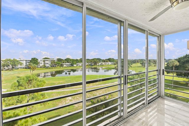 800 Cypress Grove Drive 504, Pompano Beach, FL 33069