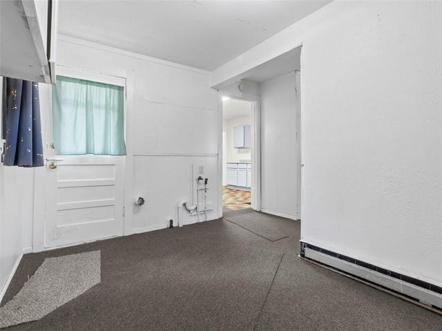 2707 Olive Street, St Joseph, MO 64507