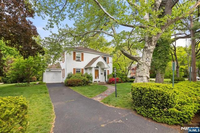 302 Howard Avenue, Fair Lawn, NJ 07410