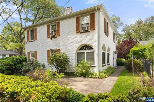 302 Howard Avenue, Fair Lawn, NJ 07410
