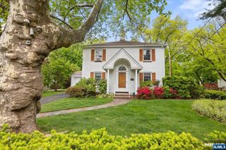 302 Howard Avenue, Fair Lawn, NJ 07410