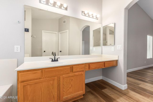 163 W LIBERTY Lane, Gilbert, AZ 85233