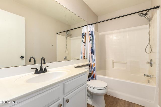 163 W LIBERTY Lane, Gilbert, AZ 85233