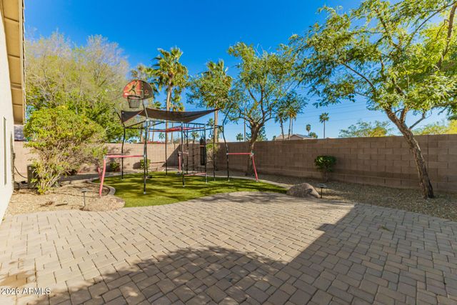 163 W LIBERTY Lane, Gilbert, AZ 85233