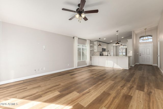 163 W LIBERTY Lane, Gilbert, AZ 85233