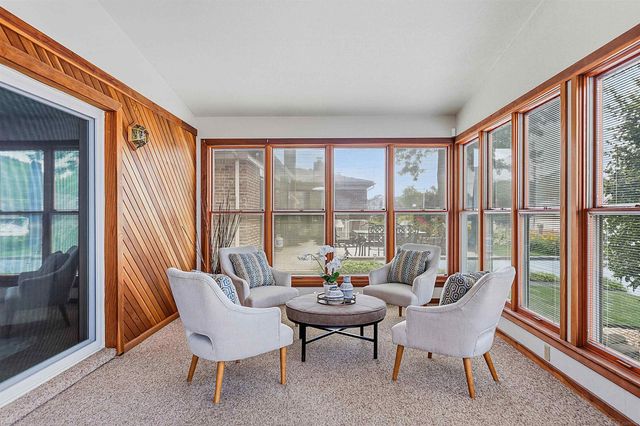 22461 Lavon Street, Saint Clair Shores, MI 48081