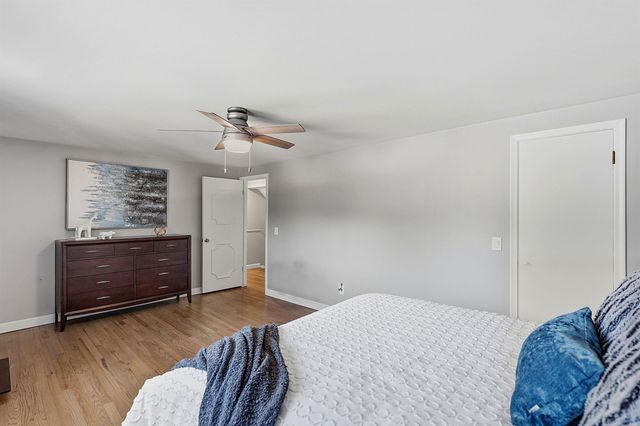 22461 Lavon Street, Saint Clair Shores, MI 48081