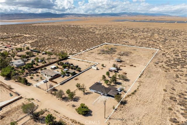48225 93rd St W, Antelope Acres, CA 93536