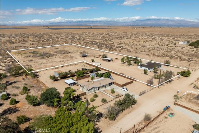 48225 93rd St W, Antelope Acres, CA 93536