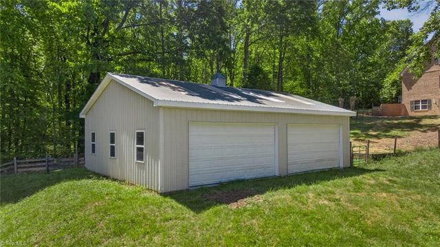 1747 Scalesville Road, Summerfield, NC 27358