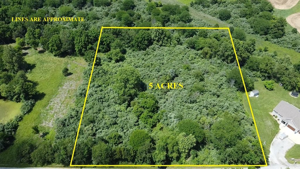 Image 1 of property listing at 0 E Boyd Road, Mt Vernon, IL 62864