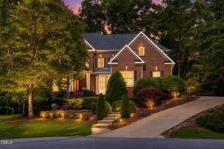 3901 Orchard Point Court, Apex, NC 27539