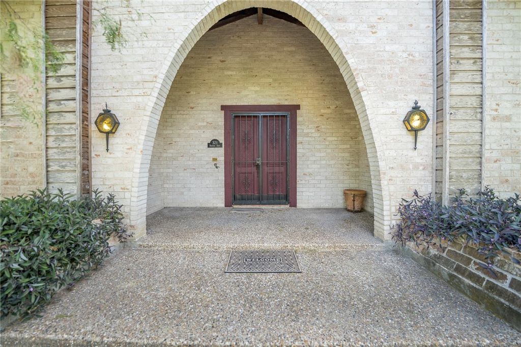 321 Bayshore Dr, Corpus Christi, TX 78412 — photo 2