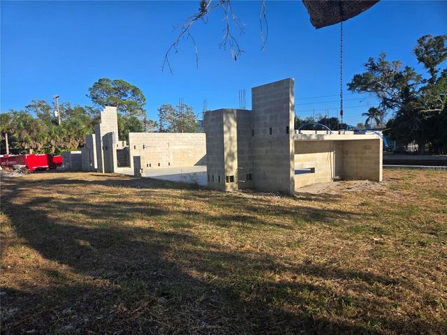 5174 SANDY COVE AVENUE, Sarasota, FL 34242