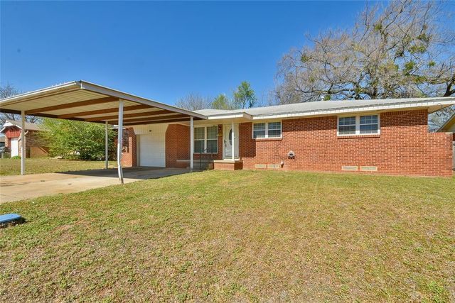 705 Stahl Drive, Midwest City, OK 73110