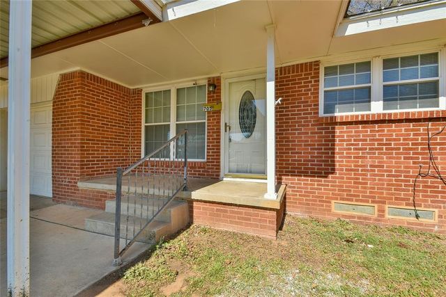 705 Stahl Drive, Midwest City, OK 73110