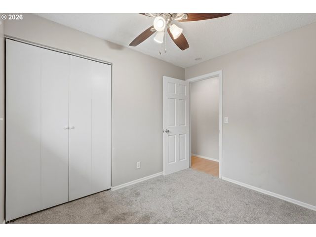 1543 Ne 16TH Way, Gresham, OR 97030
